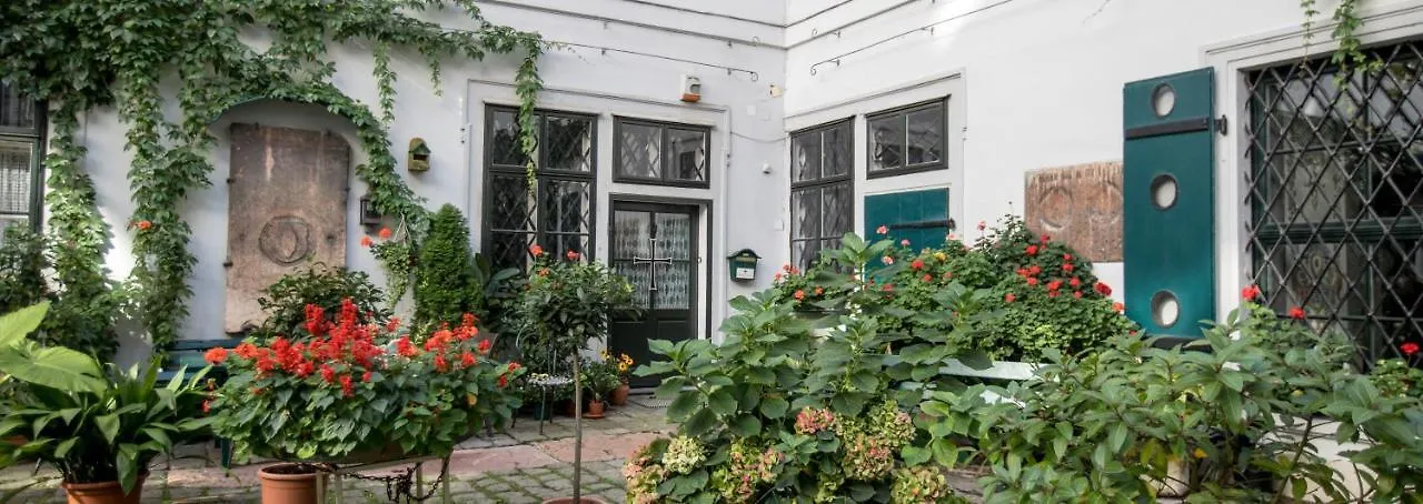 Gaestehaus Deutscher Orden Wien 0*, Vienna